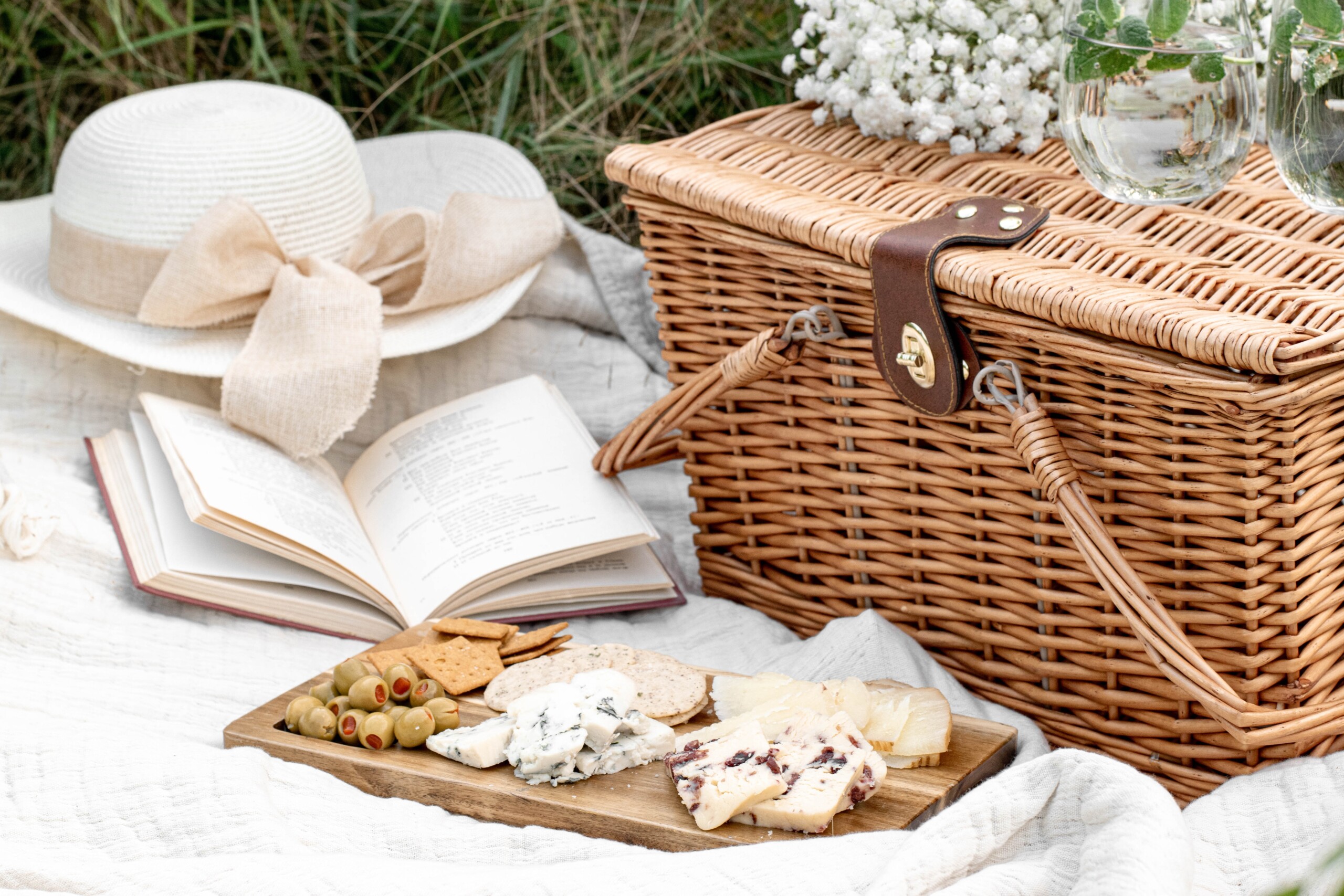 Przekąski na piknik: szybkie przekąski do zrobienia w domu